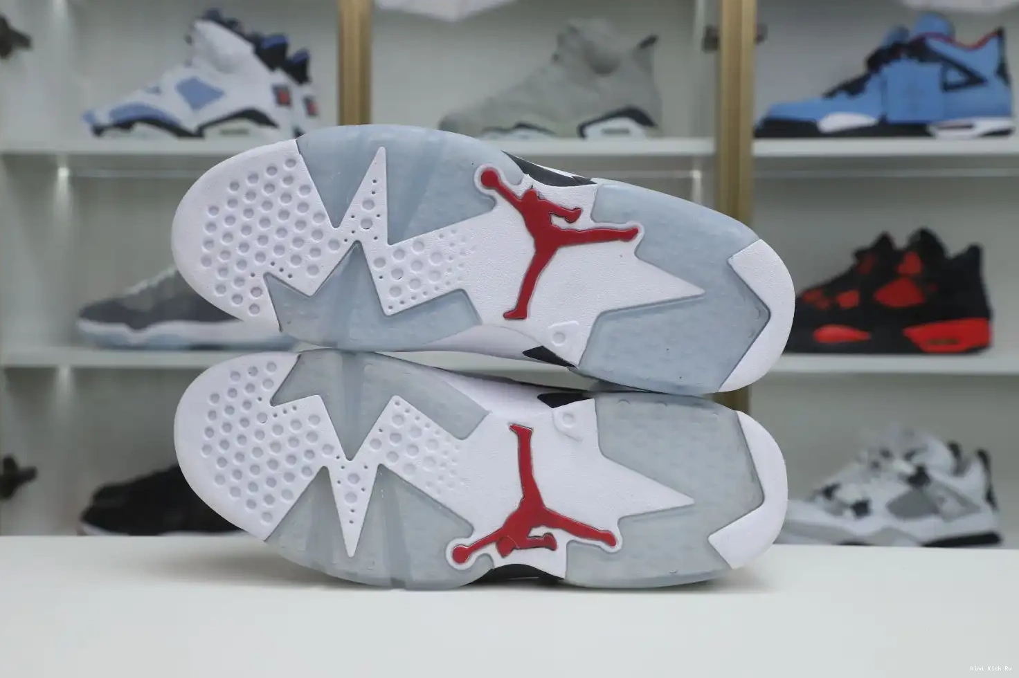 JORDAN 2021 Kimikick AIR 'CARMINE' RETRO OG 6 0725